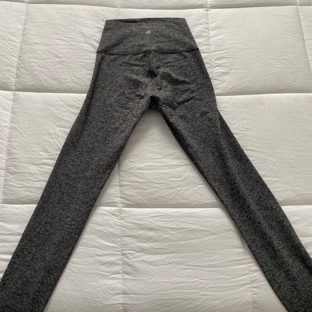 Grey Lululemon Wunder Under Leggings